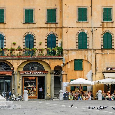 Apartment Anfiteatro Lucca Exterior photo